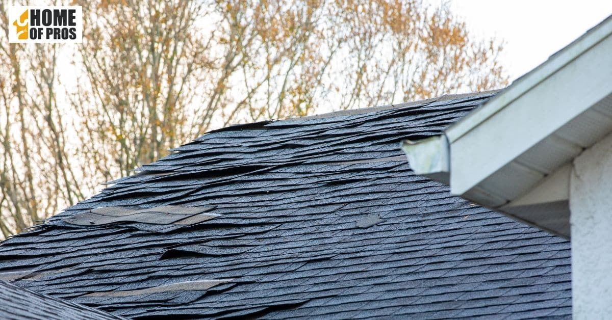6. Sagging or Uneven Roofline