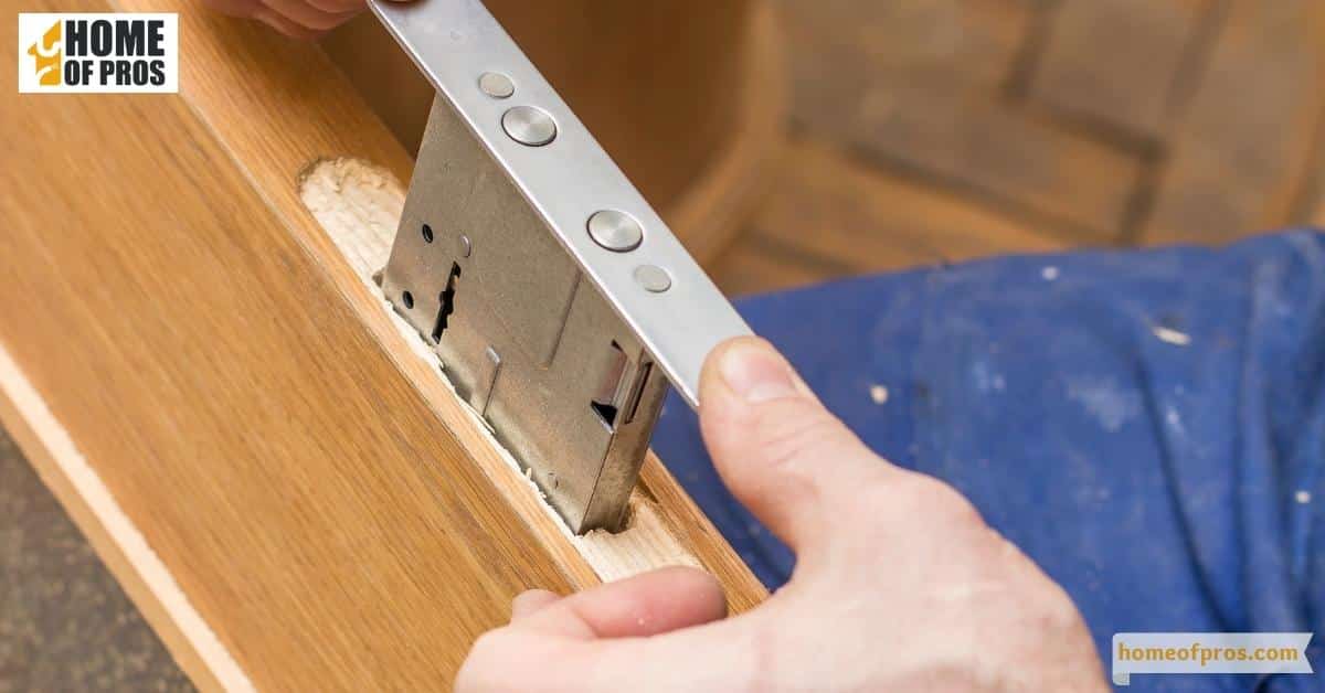 Cut the Mortise Outlines