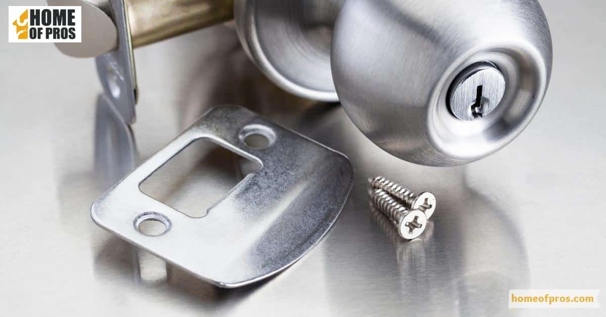 Position the Doorknob Template
